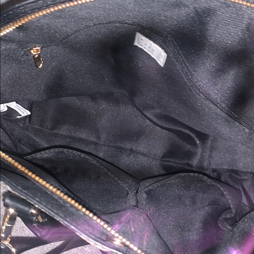 Purse - Picture 2 of 6